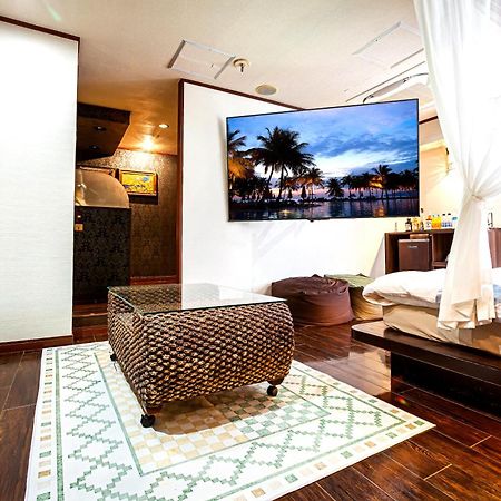 Hotel Balian Resort Tomei Kawasaki I.C. (Adults Only) Екстер'єр фото